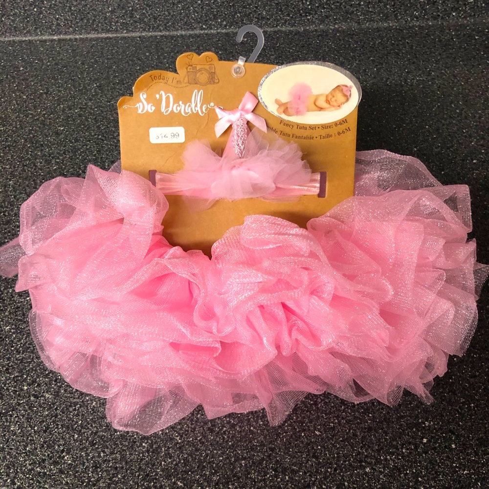 So ‘Dorable Fancy Tutu Set - newborn size 0-6